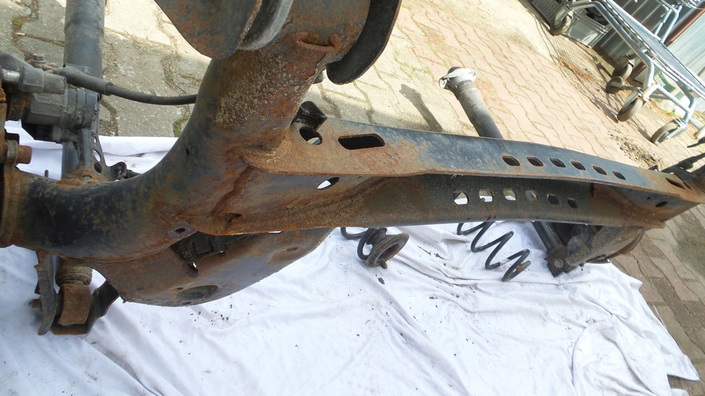 фото №8, Подвеска задняя балка задние golf vii kombi 5q0501049bl octavia iv 2019