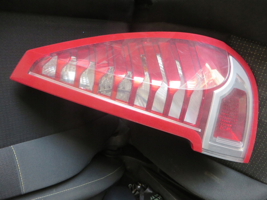 фото №1, Scenic iii лампа правый задняя задняя 265500013r x