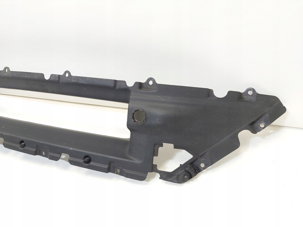 фото №6, Корпус ґрати центральної maserati levante gts lift