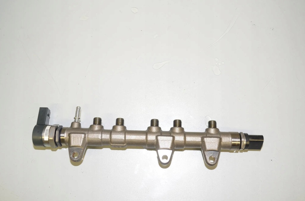 фото №9, Система топливный bmw 4 gran coupe f36 8514154 25321693 2.0l 110kw 2017