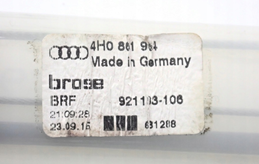 фото №9, Audi a8 d4 4h набір електричних rolet-tył