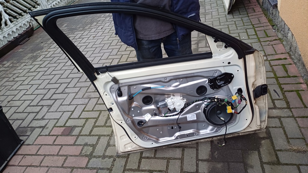 фото №5, Mercedes w212 двері ліва передні перед