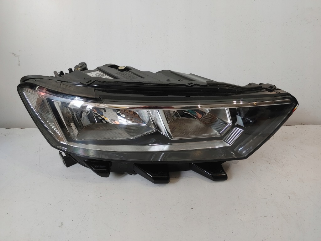 фото №1, Лампа правий перед vw 2ga t-roc 2ga941006b звичайна