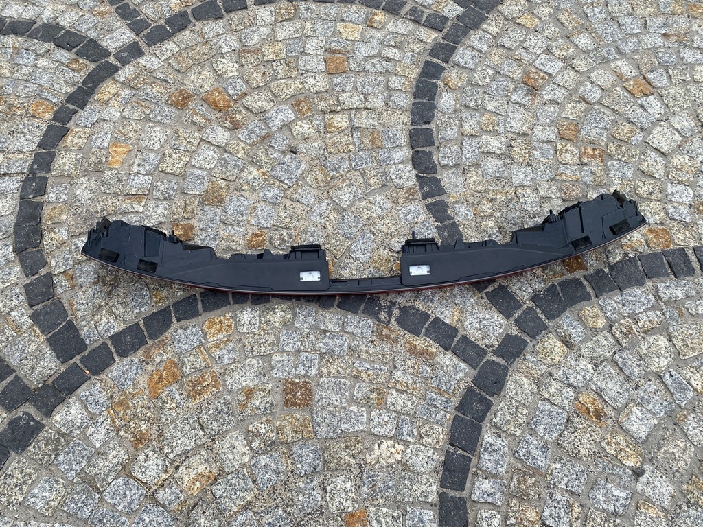 фото №13, Audi q4 e-tron 89a лампа крышки накладка задняя 89a945095 оригинал