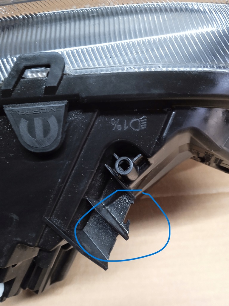 фото №10, Лампа левая перед fiat doblo ii 2 lift 16-