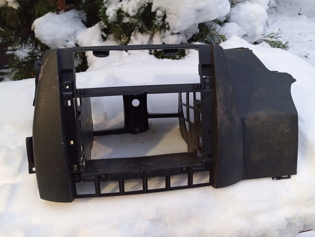 фото №1, Рамка радіо консоль середня skoda fabia i 6y1858089a