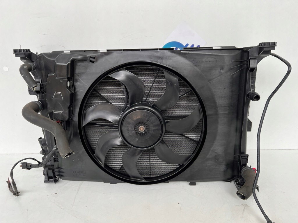 Ремінь передній балка радіатор комплект радіатор mercedes b-klasa w246 lift 2.0 в Україні