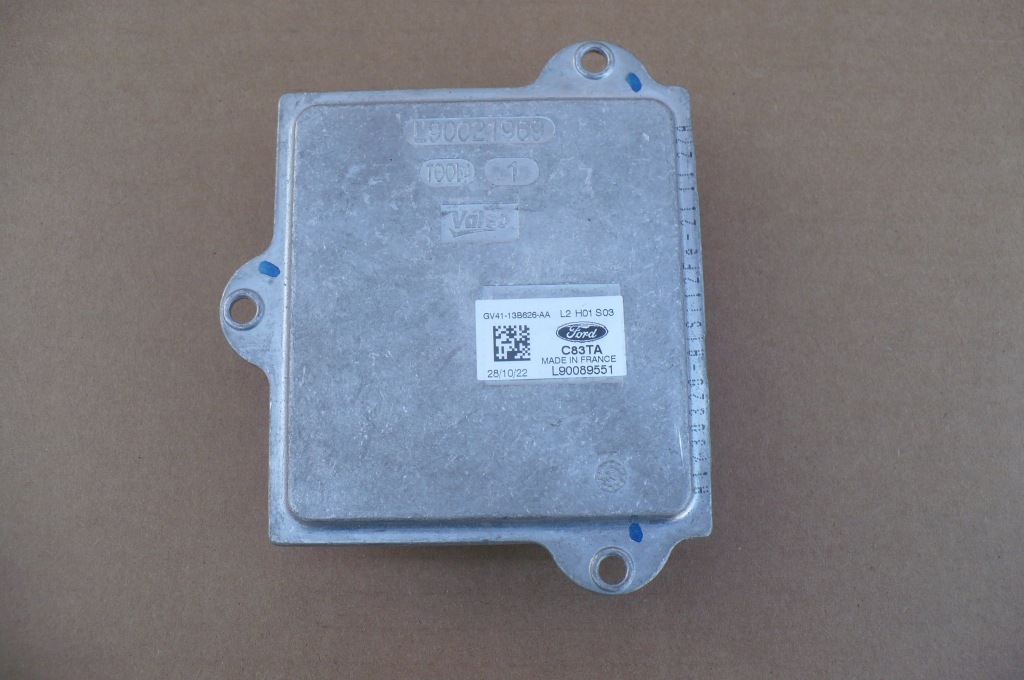 Купити Ford kuga mk2 - valeo - gv4113b626-aa - модуль перетворювач led лампи