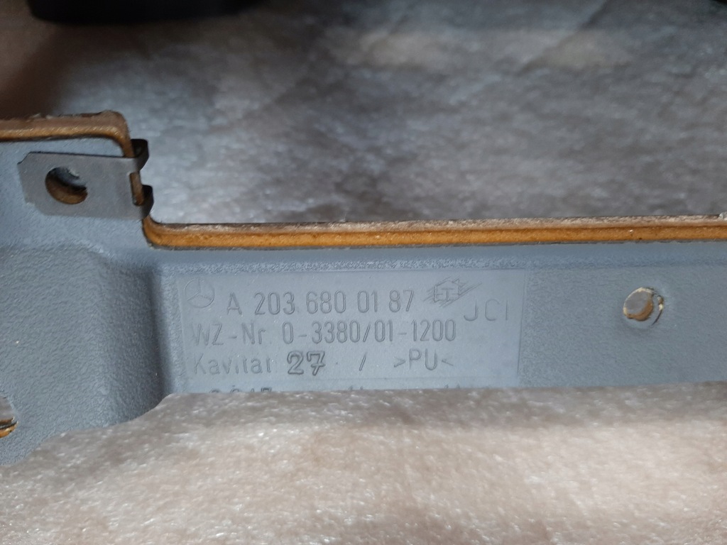 фото №8, Mercedes w203 приборная панель приборная приборная панель a2036800187