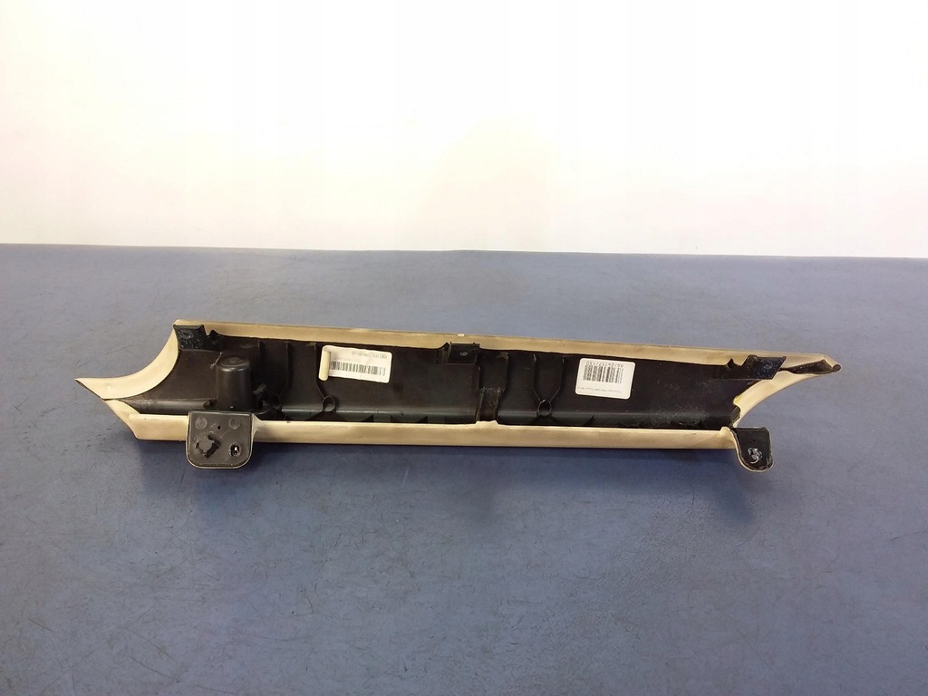 фото №2, Mini cooper r56 защита молдинг кнопка бардачка