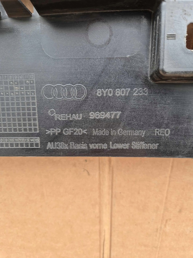 фото №8, Audi a3 8y s-line пол плита бампера перед 8y0807233a