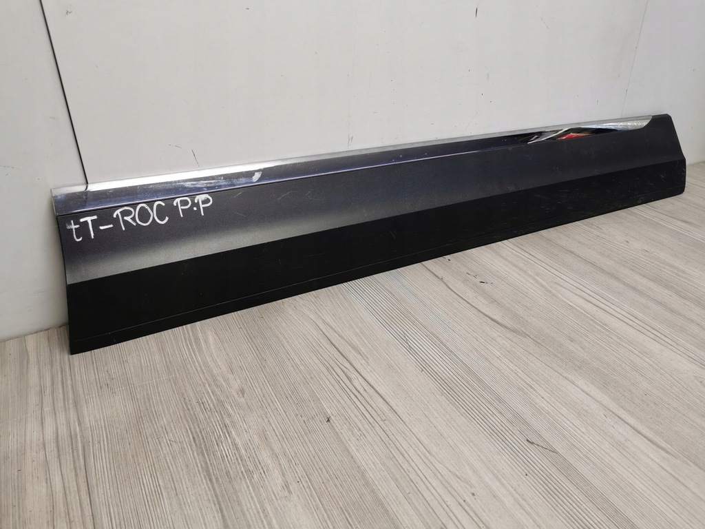 фото №1, Молдинг дверь правый перед vw t-roc