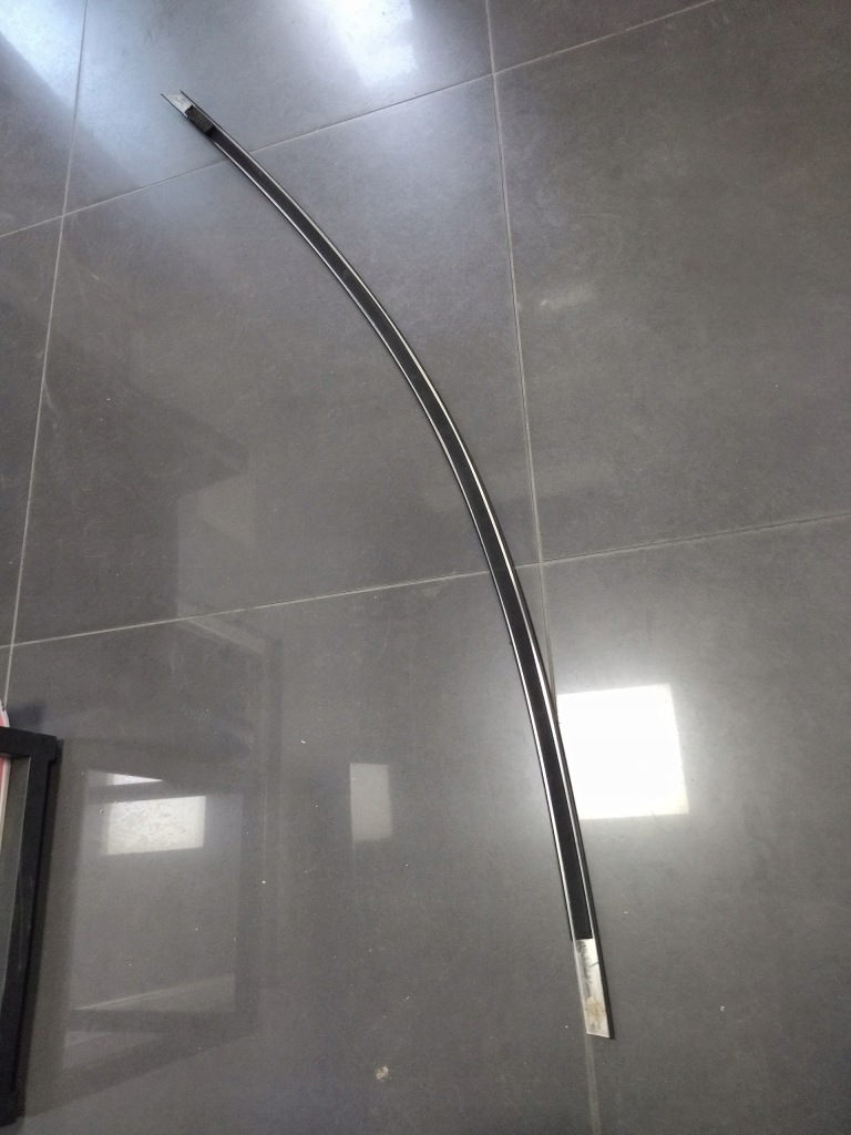 фото №2, Молдинг дверь правый перед góra renault kadjar