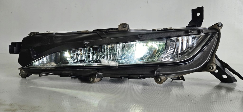 фото №1, Лампа лівий перед протитуманна фара lexus rx led 2019- eu