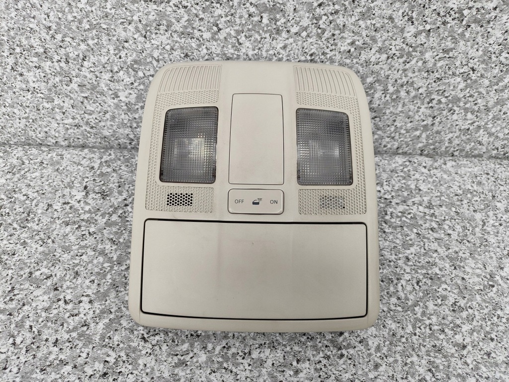 фото №1, Mazda 6 gj 12- eu лампа салона кабины бардачок