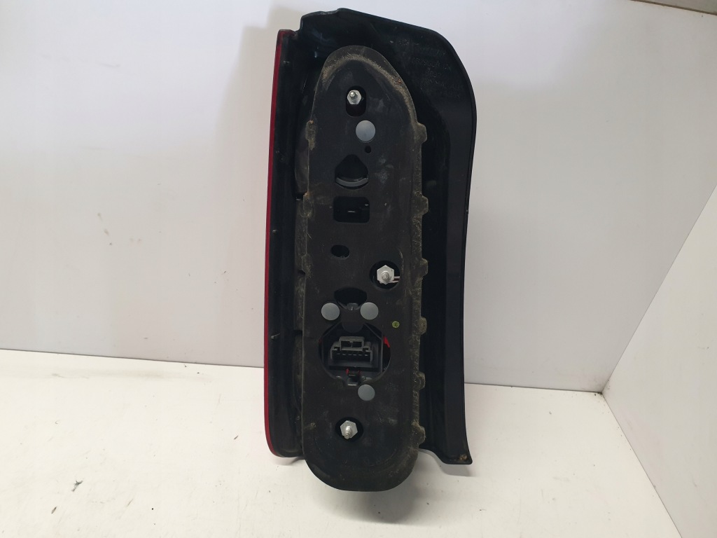 фото №4, Лампа задняя правая задняя правый fiat idea