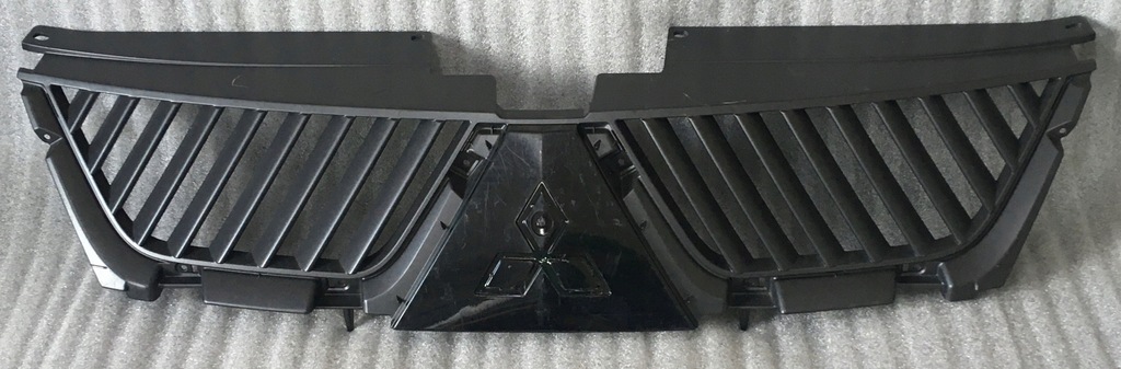 фото №1, Решітка радіатора решітка радіатора бампера mitsubishi outlander ii 2006-2013