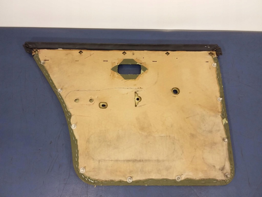 фото №5, Bmw 5 e12 обивка дверь правый задняя