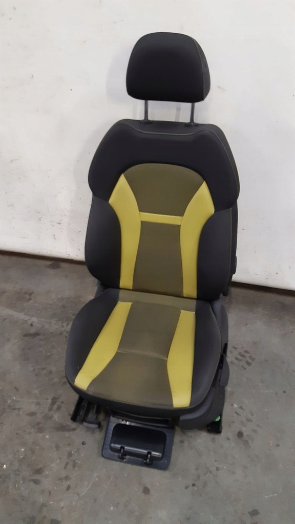 фото №12, Сидіння сидіння комплект з підігрівом audi a1 8x 1,2 tsi 5d