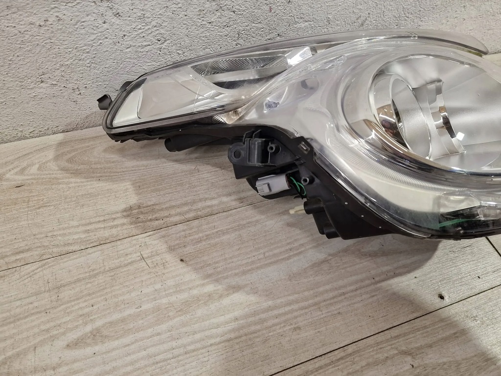 фото №4, Лампа права фара citroen c1 14-