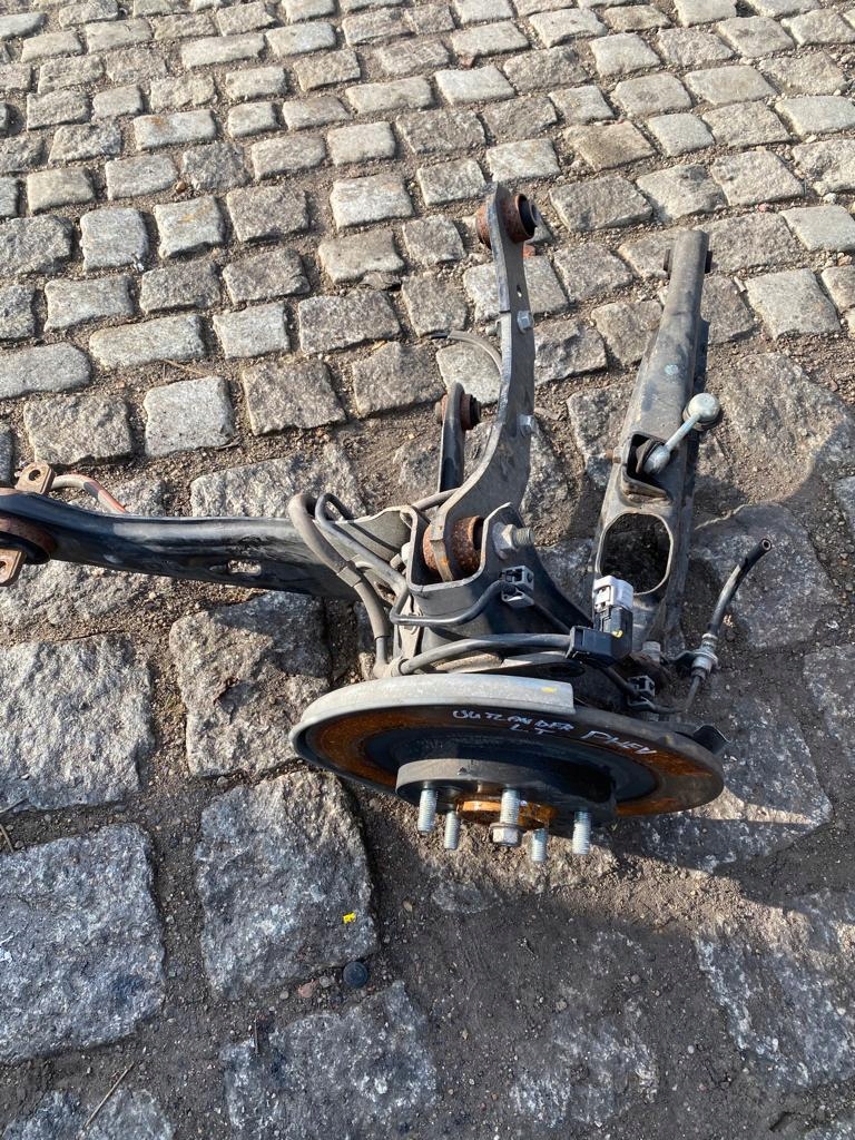 фото №1, Поворотный кулак левая задняя outlander iii lift 17r- phev