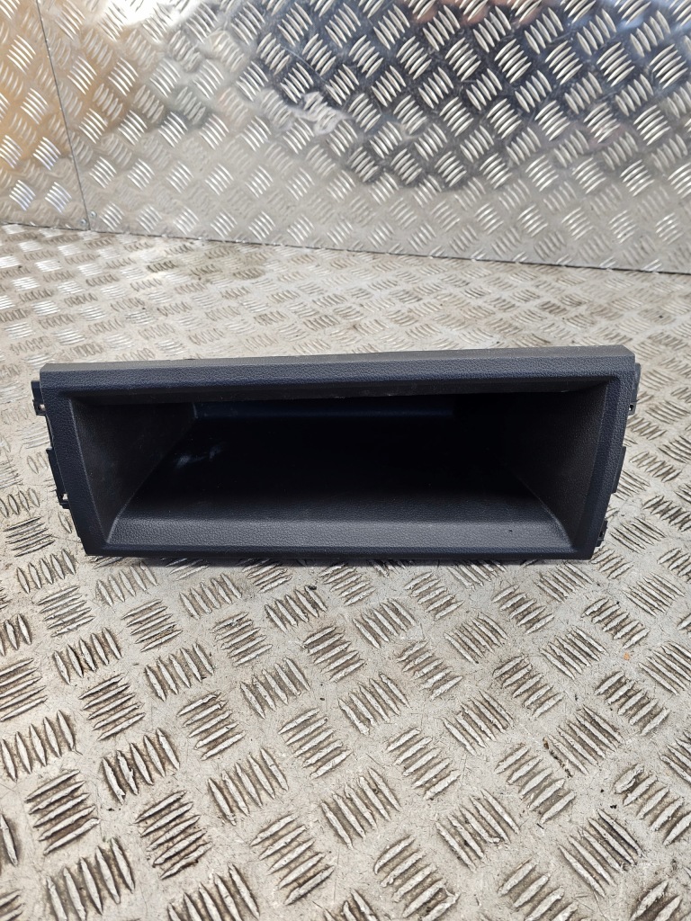 Купить Бардачок панели vw t6 7e1857095q