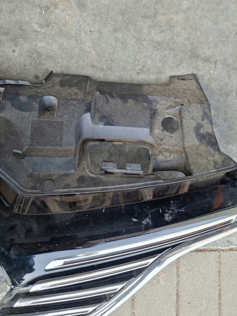 фото №7, Renault megane 4 iv решётка радиатора решётка радиатора решётка бампера средняя