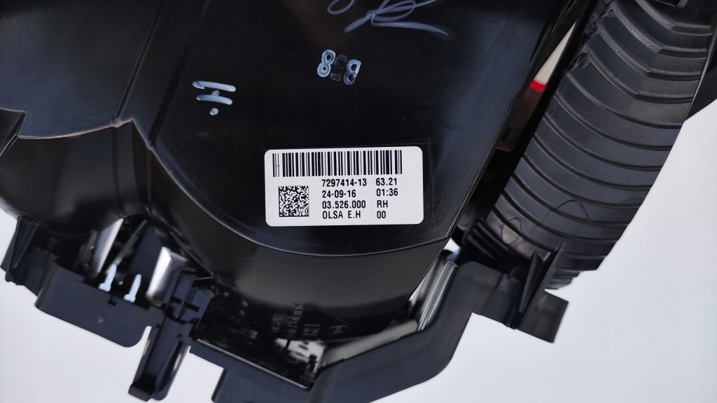 Mini f55 f56 f57 дорестайлінг  фара праві задній задня led європа 7297414 lt37 Ціна