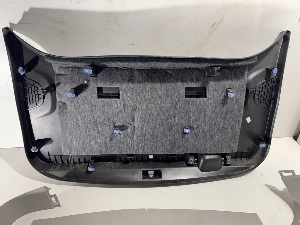 фото №7, Opel zafira c обивка защита крышки багажника