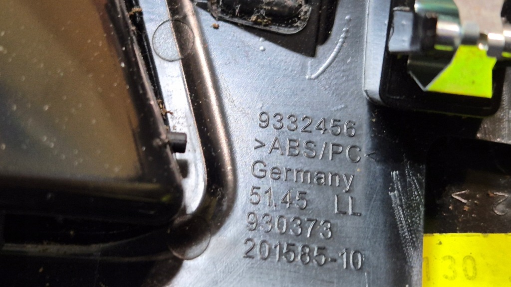 Bmw x1 f48 17r молдинг декоративна консолі 9332485 Зі Шроту