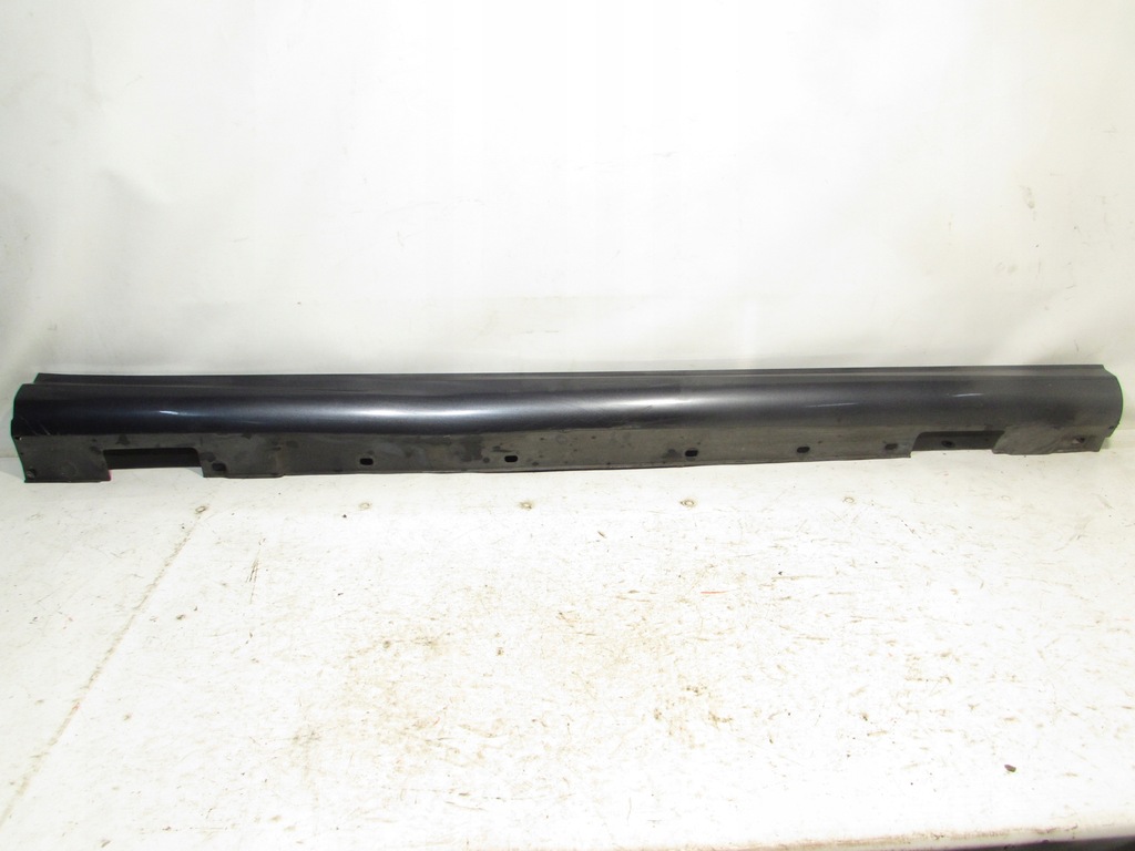 фото №1, Молдинг накладка поріг права mercedes w204 c755