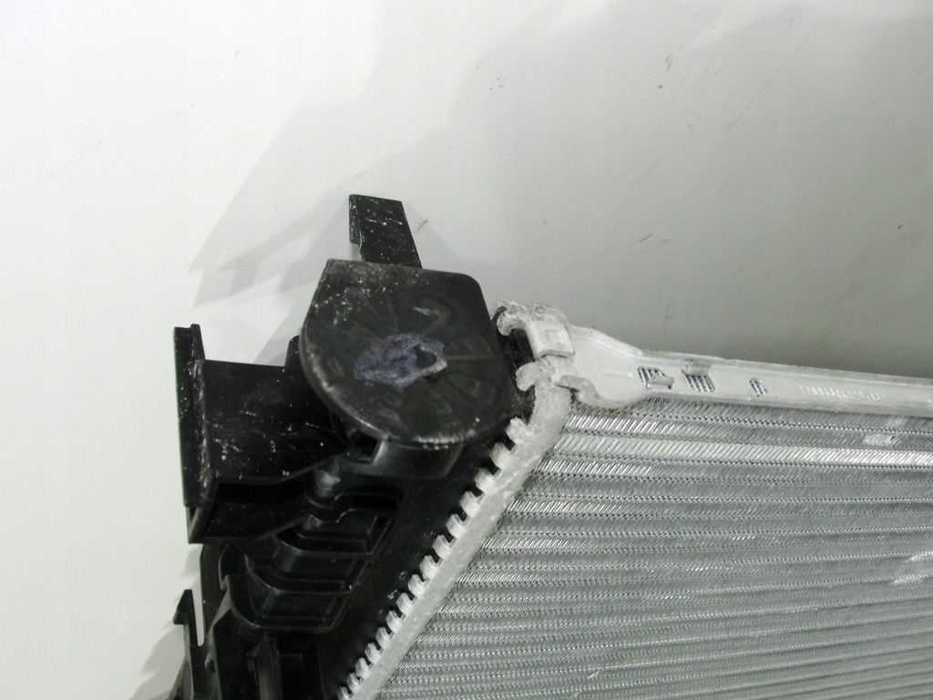 фото №4, Радиатор wody dacia logan sander0 renault clio captur