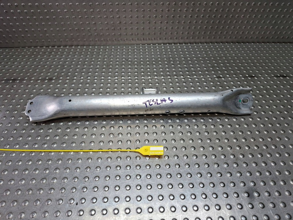 Купити Кронштейн розпірка амортизатора ліва перед tesla model s 12- 1003617-00-c