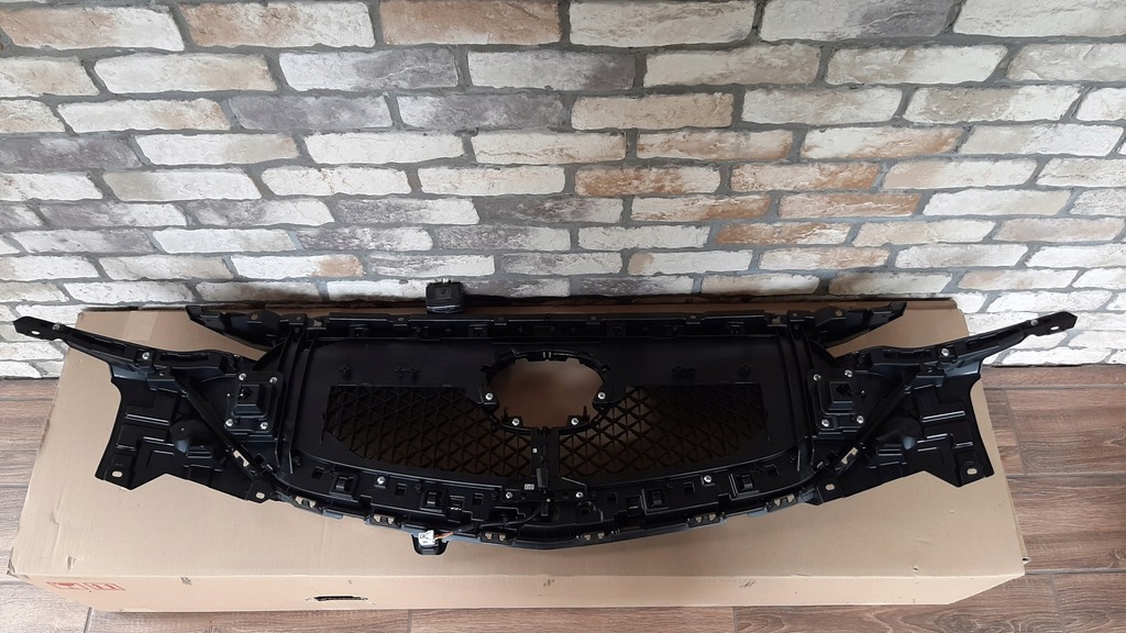 фото №8, Решётка радиатора решётка радиатора хром перед камера mazda cx5 ii 17- новый oryg kb8b-50712