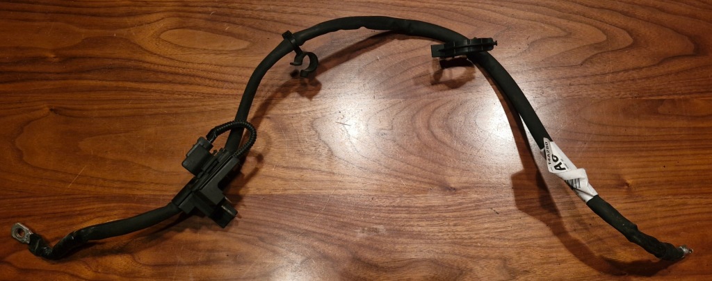 фото №1, Шланг стартер массовый клемма ford kuga ii