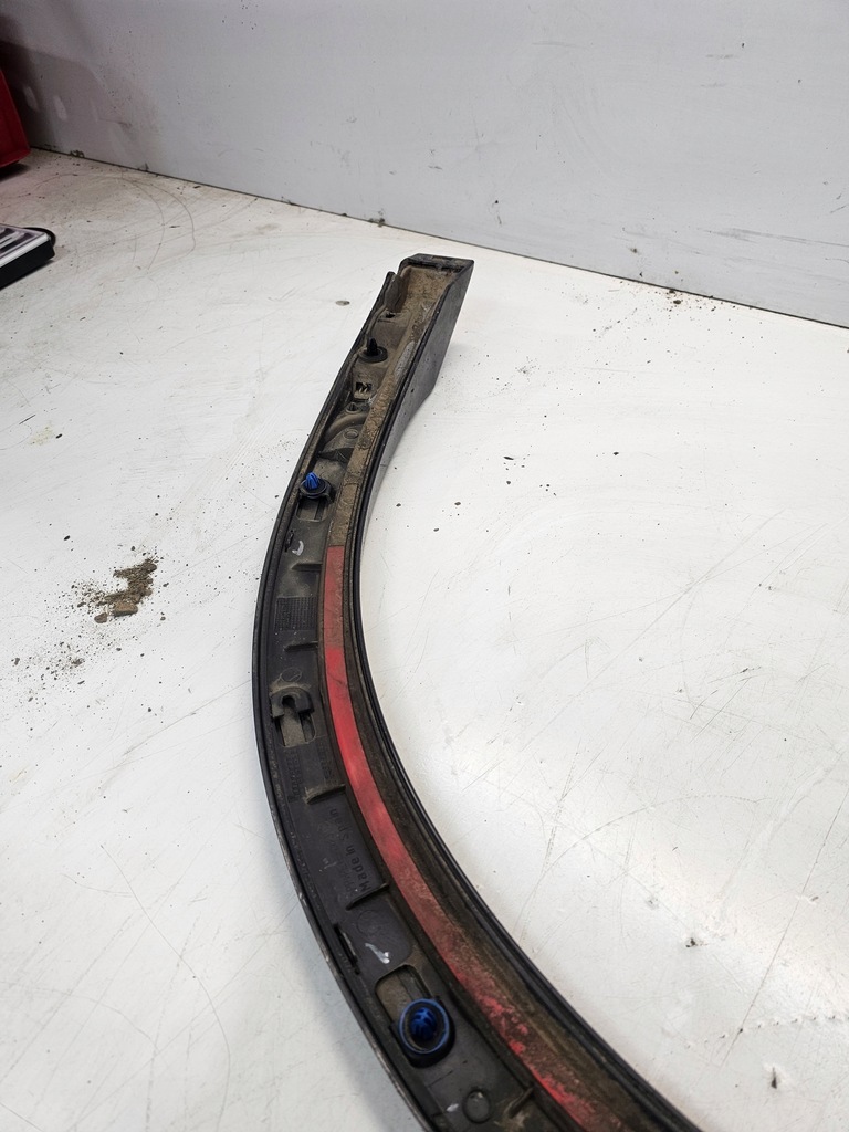 фото №7, Молдинг крыла левый задняя audi q3 8u 8u0853817a чёрный блеск