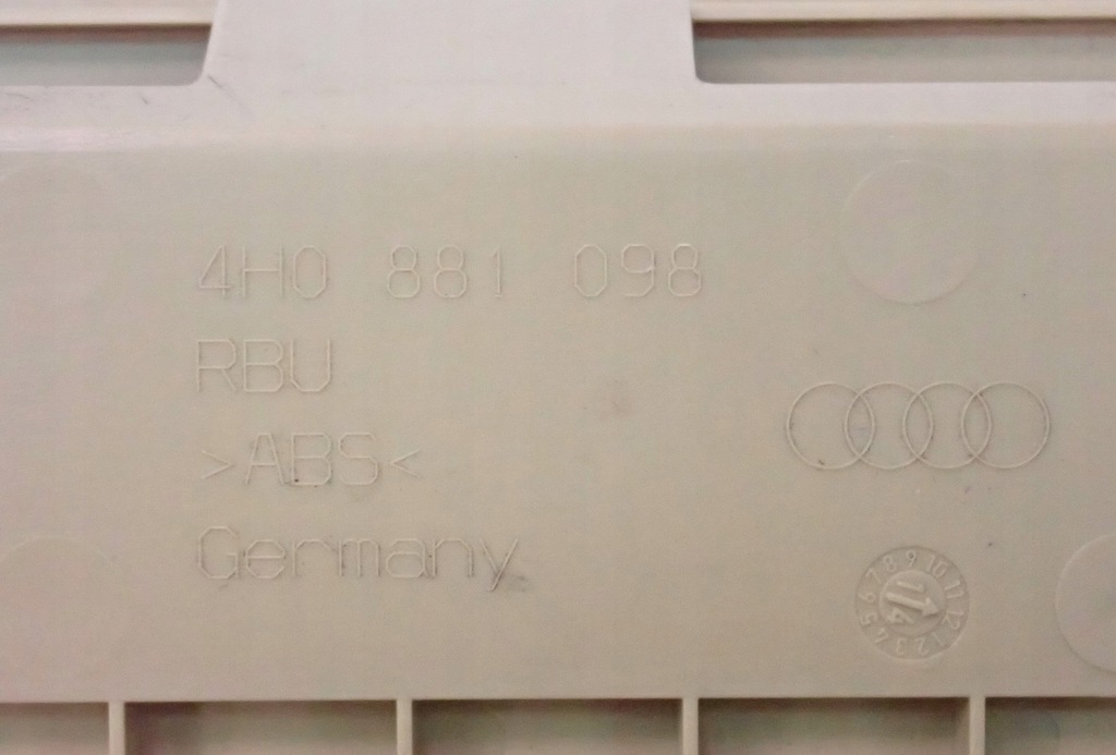 фото №9, Кришка напрямна сидіння 4h0881098 audi a8 s8 d4