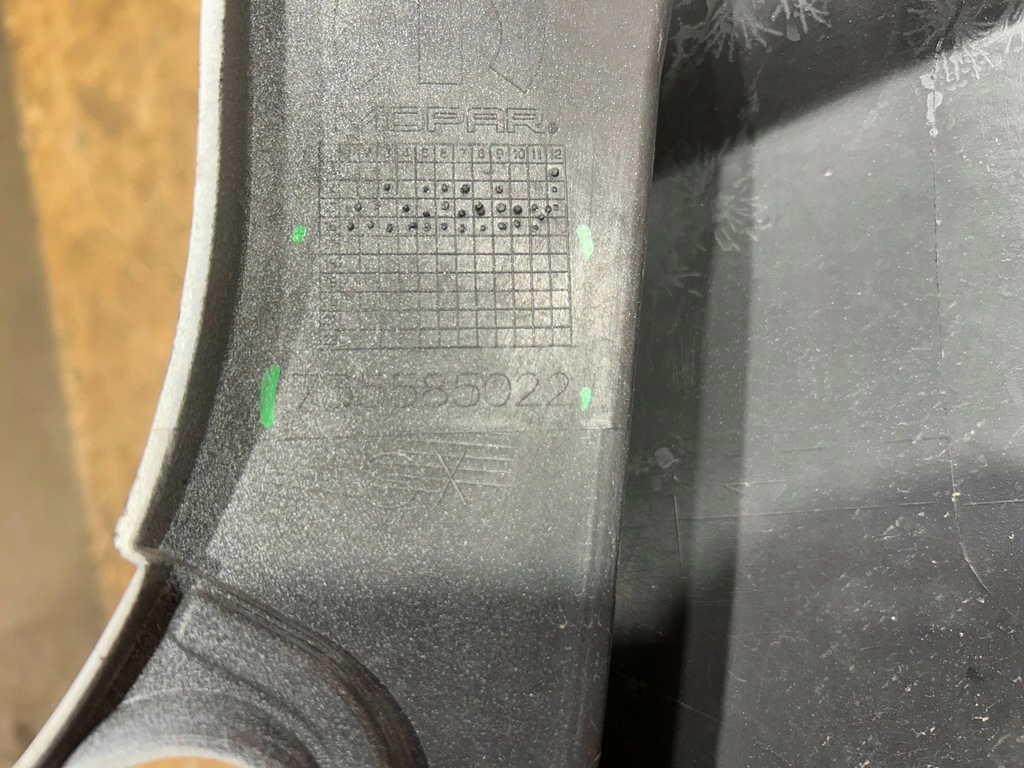 фото №13, Jeep renegade 14-18 кутик лівий бампер задня задній