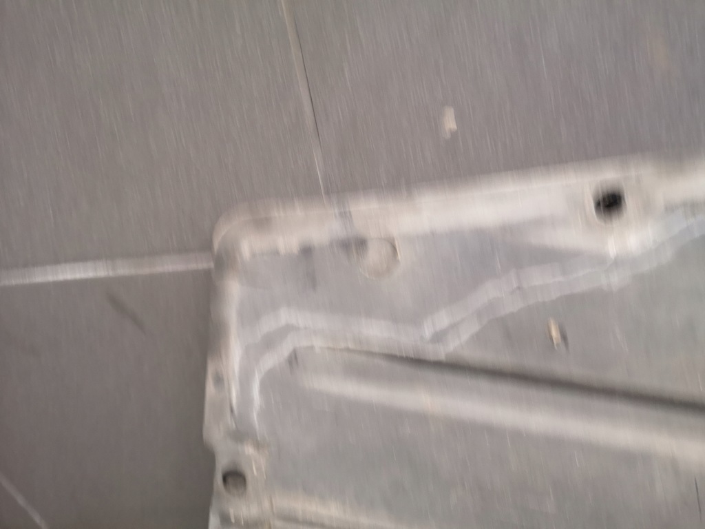 фото №5, Защита подвеска левая audi a6 c6 4f0825215c