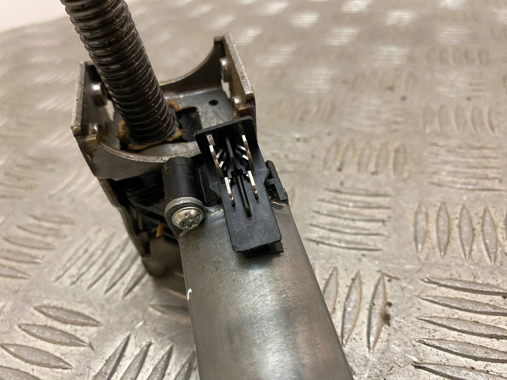 фото №6, Mercedes-benz gle amg w166 - c292 моторчик регулювання сидіння