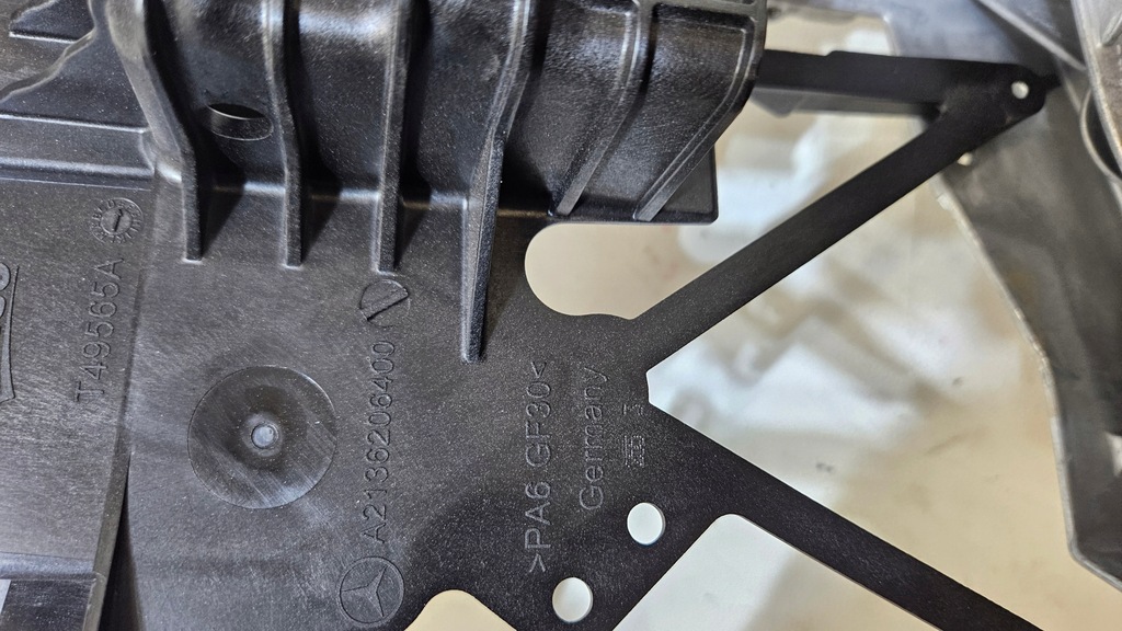 фото №7, Панель фары усилитель лампы левая mercedes a2136206400