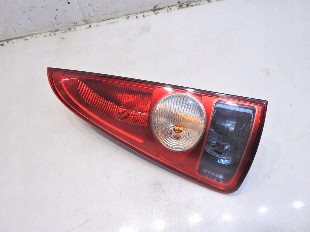 фото №8, Лампа левая задняя задняя renault espace iv 8200027153
