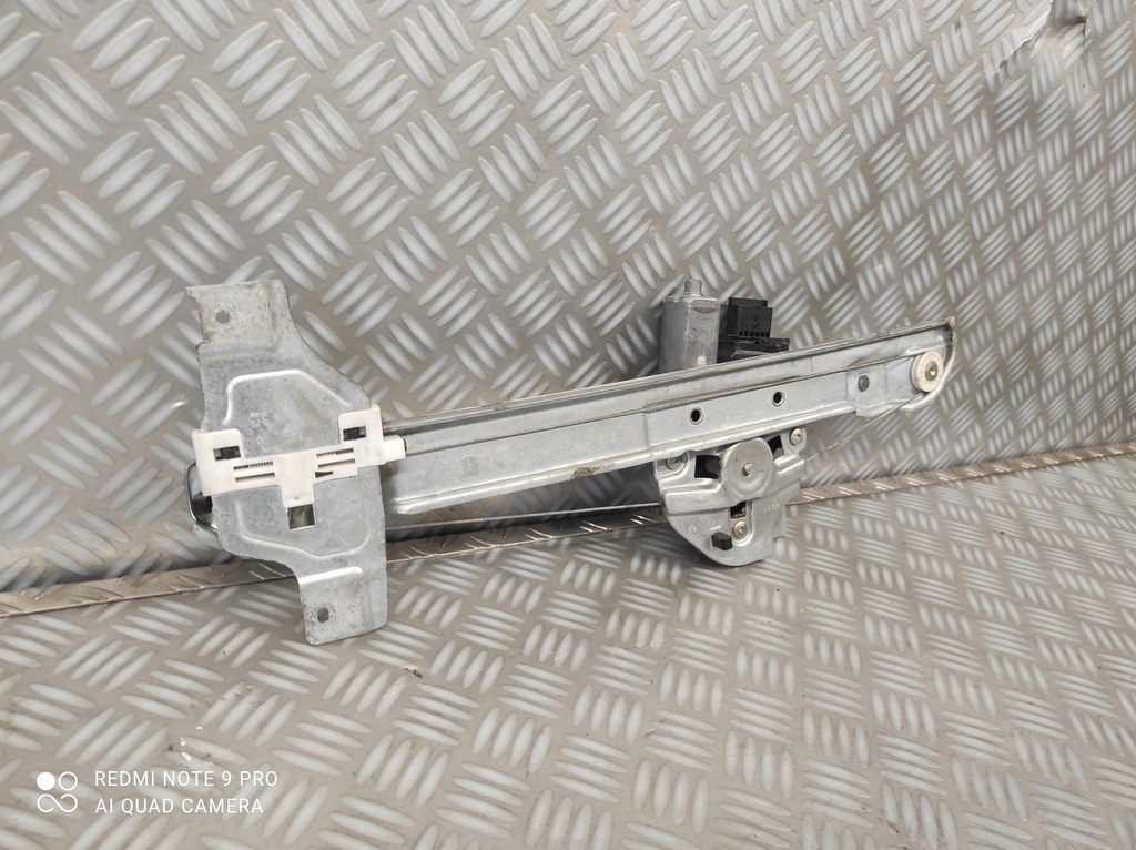 фото №9, Механизм подъемник моторчик стекло левый перед peugeot 2008 i