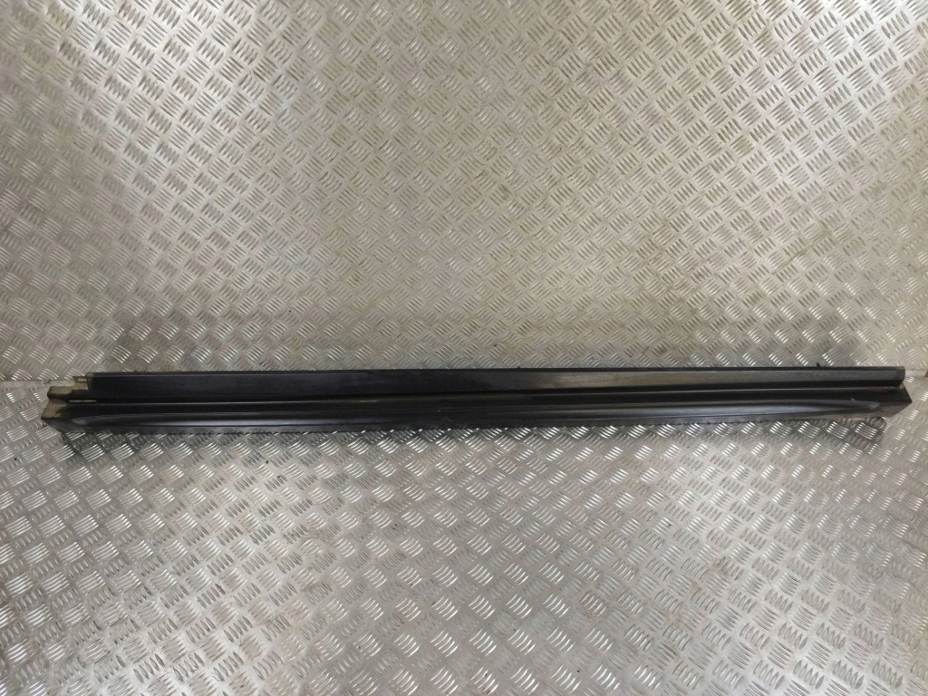 фото №1, Накладка порог левая сторона land rover evoque i