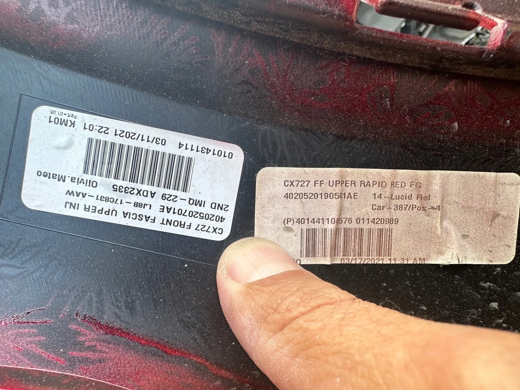 фото №10, Бампер ford mustang mach-e оригинал хороший состояние нет клеёный