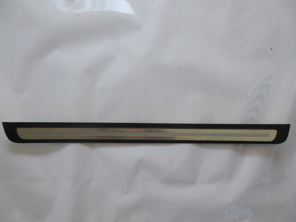 фото №1, Молдинг накладка порог правая audi a5 8t coupe 3d