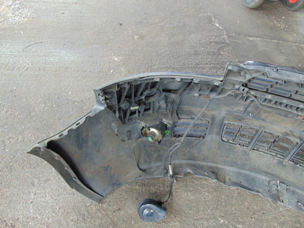 фото №10, Бампер перед передний audi a4 b6 cabrio lx7z решётка радиатора