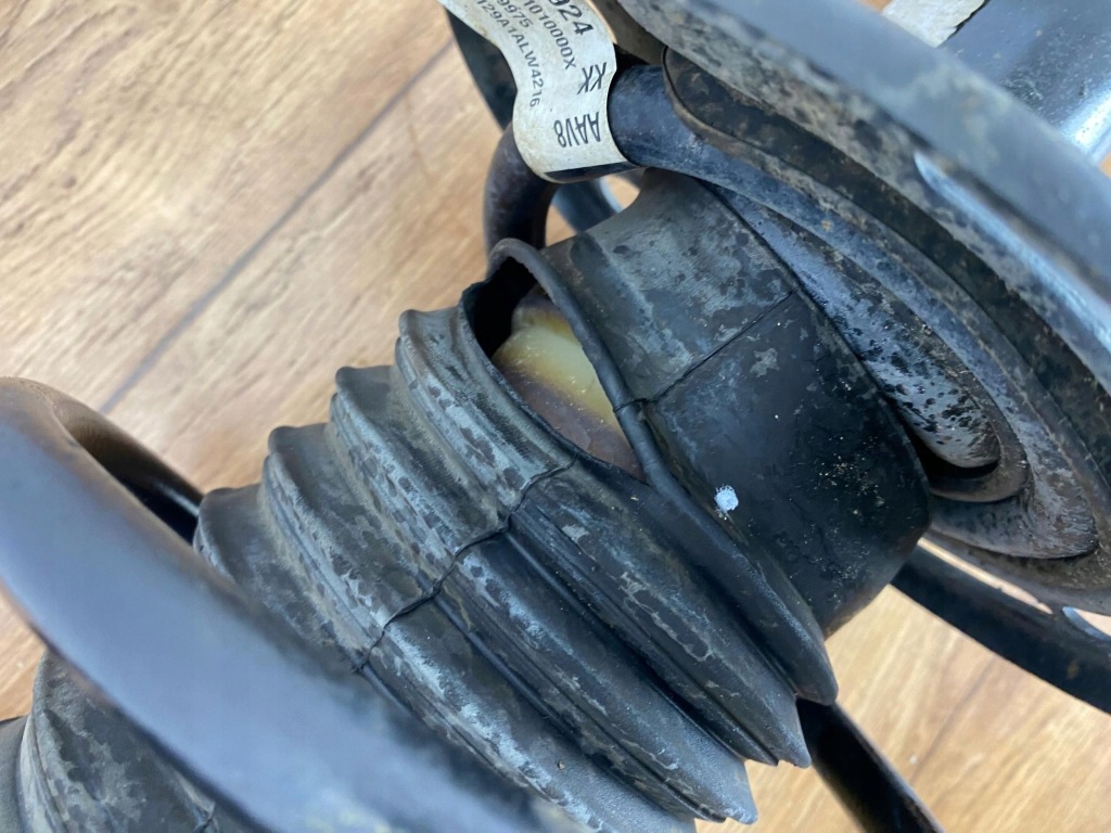 фото №11, Амортизационная стойка левый перед амортизатор chevrolet camaro ss 2016+ usa