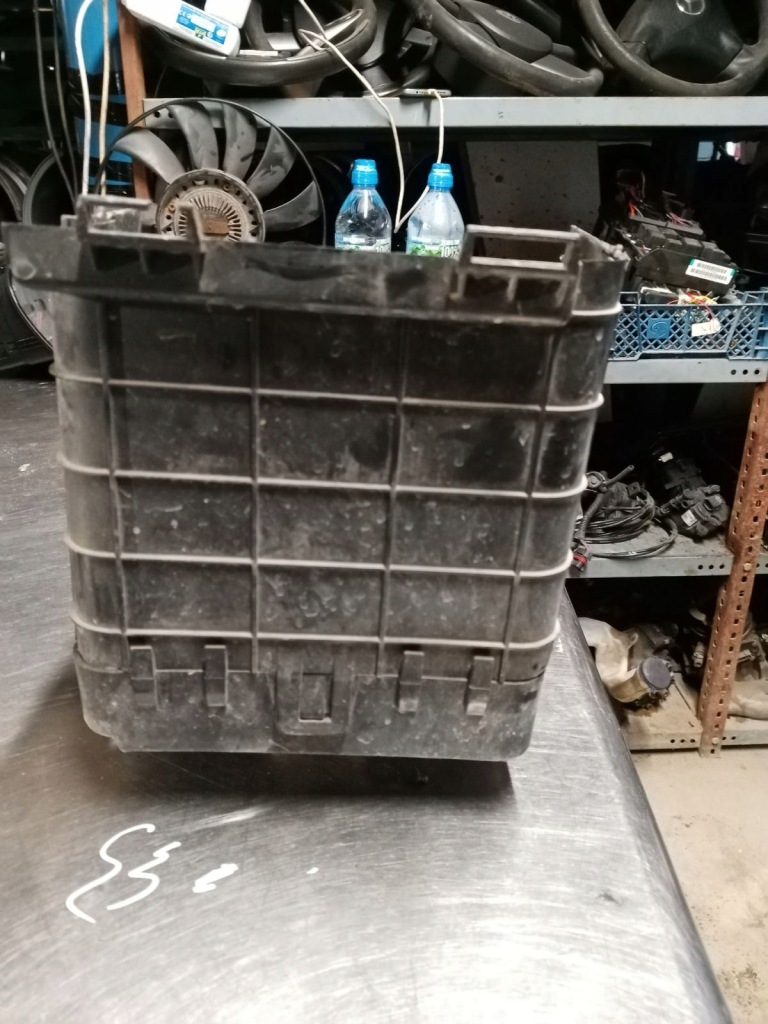 фото №5, Основание аккумулятор vw seat skoda audi 1k0915333