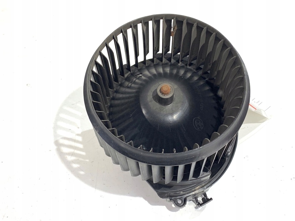 фото №1, Воздуходувка обдув bmw f39 9297752 вентилятор